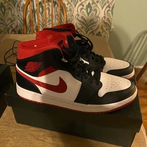 Jordan 1 size 11 men